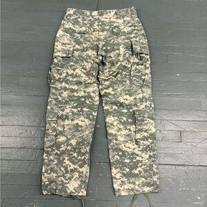 Vintage US military cargo baggy pants